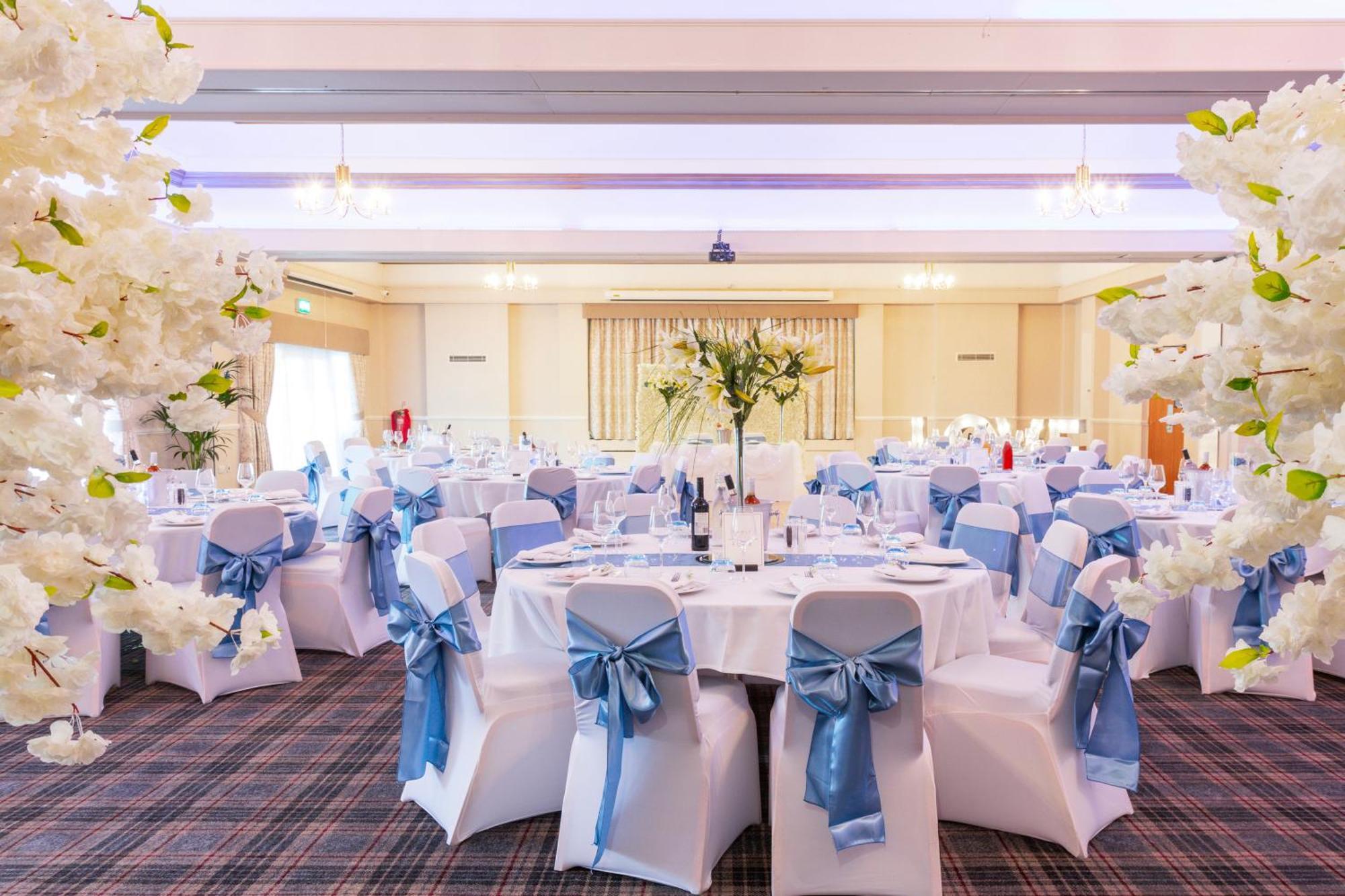 Airport Inn & Spa Manchester Wilmslow Exterior photo